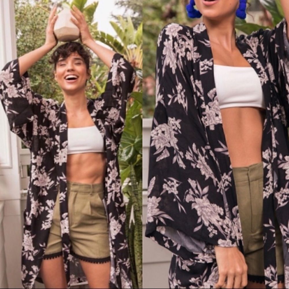 Spiritual Gangster Black Floral Kimono Tie Duster/Robe - Picture 8 of 10